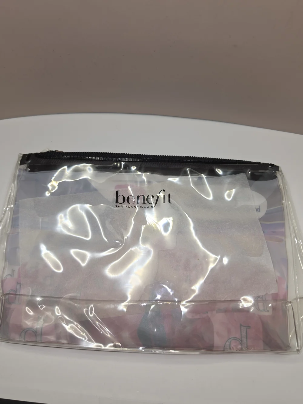 VINTAGE / RETRO BENEFIT COSMETICS BAG